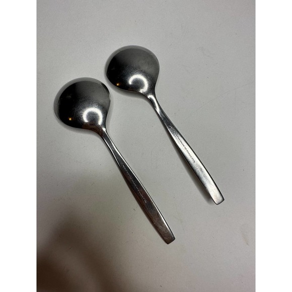 Viners of Sheffield England Stainless Flatware Set 2 Soup Spoons - Picture 4 of 5